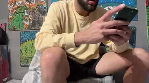 Snapshot of supremelifers chatting on 12-23-24, 02:35 Stony online show from 12-23-24, 02:35