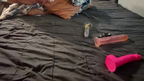 Snapshot of supremelifers chatting on 03-09-25, 04:27 Stony online show from 03-09-25, 04:27