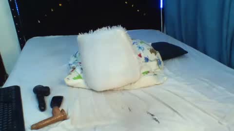 sure_heart online show from 01-26-25, 05:23