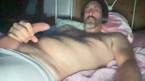 SurfGuy82 online show from 09-11-25, 03:50