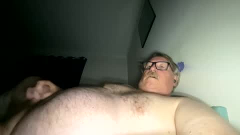 Snapshot of surfingninjawa chatting on 10-26-25, 06:25 Timbo online show from 10-26-25, 06:25