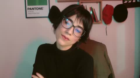 susana_w online show from 10-24-25, 11:12
