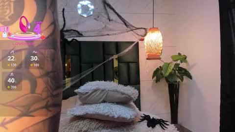 Snapshot of susana_williamss chatting on 10-30-25, 08:42 Susana W online show from 10-30-25, 08:42