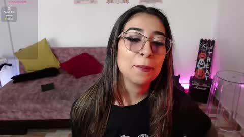 Susana hendrix    online show from 11-01-25, 06:32