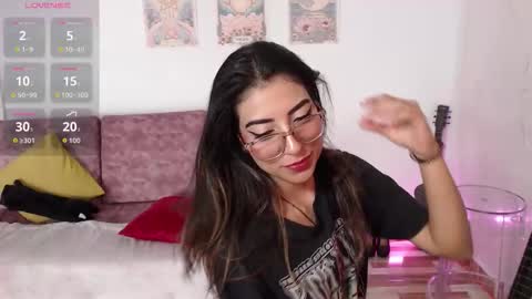 Susana hendrix    online show from 01-12-26, 06:46