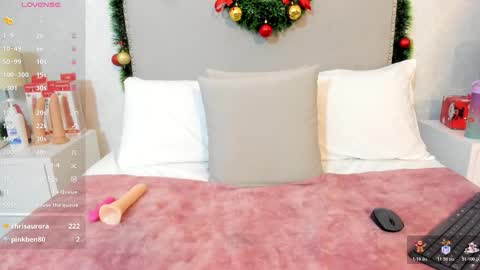 Snapshot of susanthomass chatting on 11-25-25, 07:14 susanthomass online show from 11-25-25, 07:14