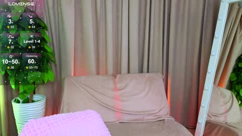 Snapshot of susiemorris chatting on 02-04-25, 05:10 Susie online show from 02-04-25, 05:10