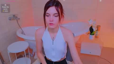 Susie online show from 11-16-25, 09:59