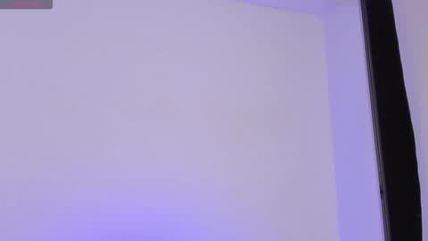 susisuarez online show from 03-25-26, 03:34