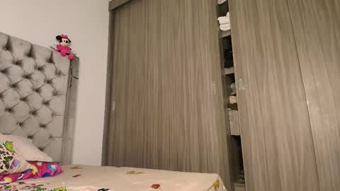 Snapshot of sussidream chatting on 10-29-25, 01:08 Andrea online show from 10-29-25, 01:08