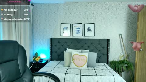 Snapshot of sussy__stone chatting on 12-26-24, 09:58 online show from 12-26-24, 09:58