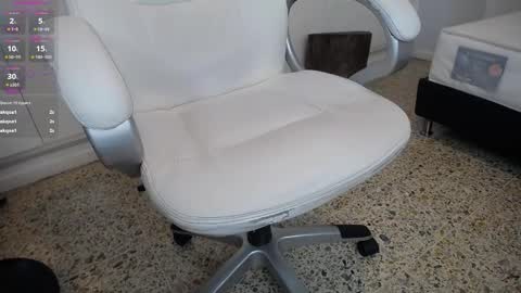 sussy leon online show from 12-06-24, 11:57