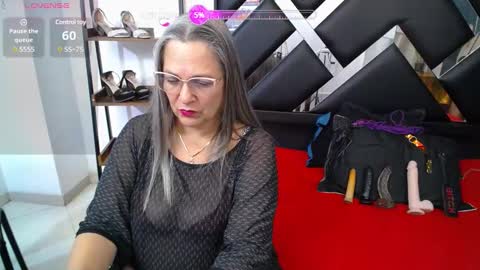 Snapshot of sussy_perez_ chatting on 03-11-25, 03:48 Sussy online show from 03-11-25, 03:48
