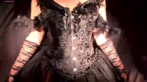 Sussy Bell online show from 10-22-25, 10:09