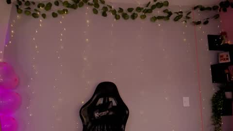 Sussy online show from 02-26-26, 09:03