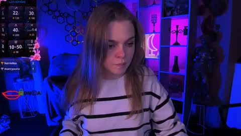 suzi_love online show from 10-14-25, 12:44