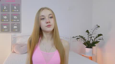 Suzi online show from 10-03-25, 01:30