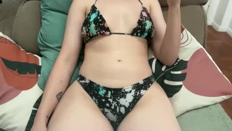 The real sugar baby   Suzy Summer   online show from 12-17-25, 08:15