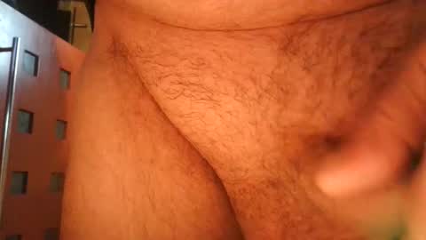 Snapshot of sven1405 chatting on 02-18-26, 08:21 sven1405 online show from 02-18-26, 08:21