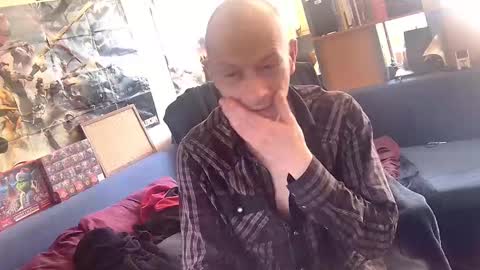 svenerd______ online show from 03-18-26, 01:14