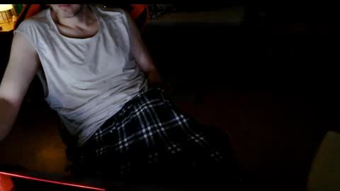 Snapshot of swe9090 chatting on 01-29-25, 03:33 swe9090 online show from 01-29-25, 03:33