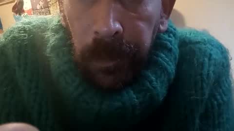 sweaterboy666 online show from 12-19-24, 10:34