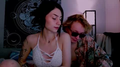 sweaties3 online show from 12-03-25, 12:25