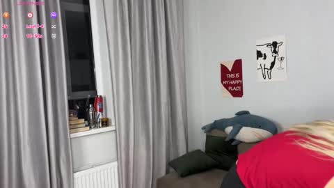 Chloe online show from 02-17-26, 03:51