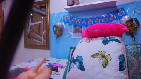 Debora  online show from 09-25-25, 11:58