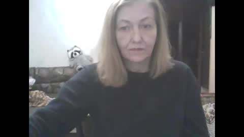 Snapshot of sweet4blonde609 chatting on 04-27-26, 04:05 sweet4blonde609 online show from 04-27-26, 04:05