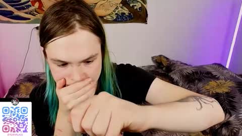 Haeyang  Torry online show from 10-28-25, 05:26