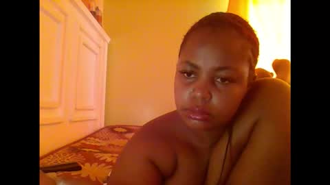 sweet52537 online show from 10-19-25, 07:20