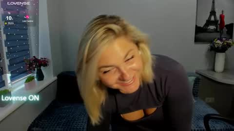 Margaret  online show from 09-19-25, 01:45