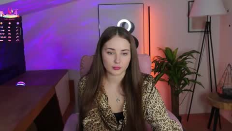 Sweet  Amily online show from 10-05-25, 12:14