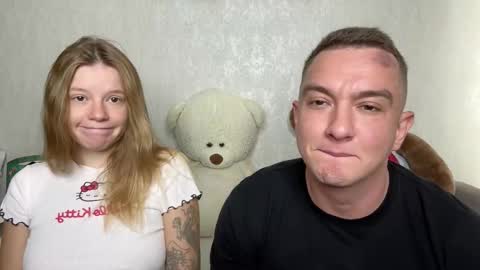 Snapshot of sweet__bunnies chatting on 10-03-25, 06:21 Mia and Robert online show from 10-03-25, 06:21