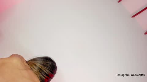 Snapshot of sweet__giirl chatting on 12-19-24, 04:13 Cell Me Andrea online show from 12-19-24, 04:13
