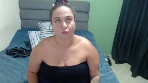 Snapshot of sweet__nikol chatting on 02-07-25, 07:17 Nikol online show from 02-07-25, 07:17