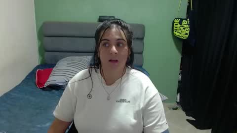 Snapshot of sweet__nikol chatting on 03-11-25, 03:56 Nikol online show from 03-11-25, 03:56