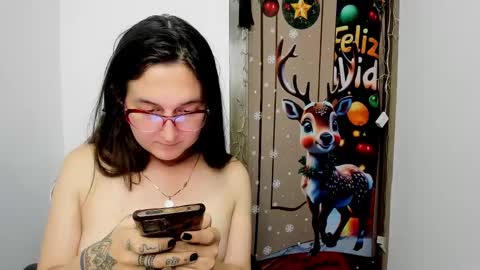 sweet__suck69bitch online show from 12-21-24, 03:25