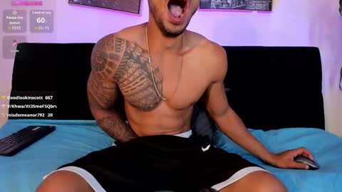 Snapshot of sweet_alessandro1 chatting on 01-11-26, 09:03 alessandre online show from 01-11-26, 09:03