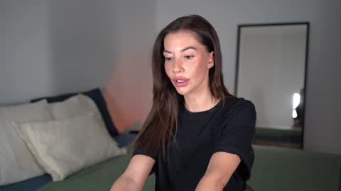 Snapshot of sweet_and_honest chatting on 02-07-25, 10:09 Dorothea online show from 02-07-25, 10:09