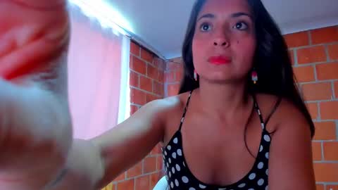 sweet and hot alaia online show from 09-21-25, 03:46