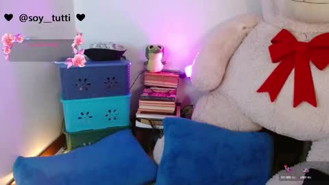 Snapshot of sweet_bluee chatting on 12-30-24, 02:08 Tutti online show from 12-30-24, 02:08