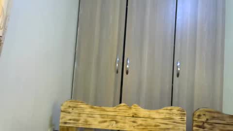 Snapshot of sweet_bobo chatting on 10-09-25, 03:26 Ocean online show from 10-09-25, 03:26