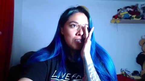 Bubbles online show from 11-21-25, 02:10