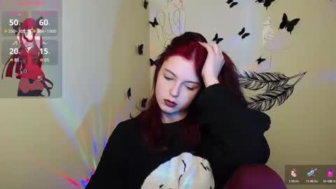 Snapshot of sweet_cherryg chatting on 12-08-24, 05:01 Ivy online show from 12-08-24, 05:01