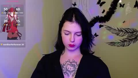 Snapshot of sweet_cherryg chatting on 02-14-25, 02:23 Ivy online show from 02-14-25, 02:23