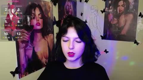 Snapshot of sweet_cherryg chatting on 02-27-25, 02:00 Ivy online show from 02-27-25, 02:00