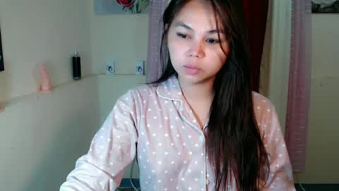 Snapshot of sweet_danicaa chatting on 07-05-26, 07:21 danice online show from 07-05-26, 07:21