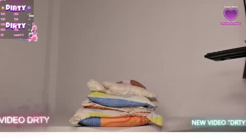 Snapshot of sweet_dty chatting on 01-13-26, 12:21 ZAFIRO QUIROZ online show from 01-13-26, 12:21